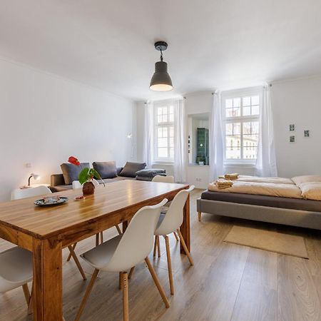 Stylish Centre Apartment Tgm Karlovy Vary Exterior photo